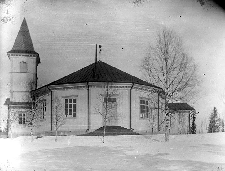 Kalvträsk kyrkan, fotograferad 17/3 1921.