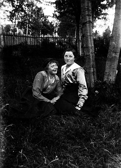 Ebba Gunnarsson och Elisabet Jonsson från Baggå...