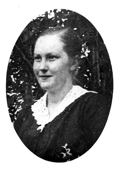 Midora Lundstedt.