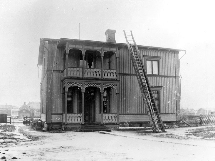 C P Jonssons gård 1894.