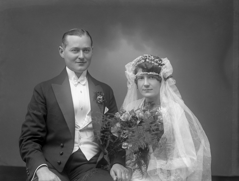 Köpman H.Hörnsten och fru Stina