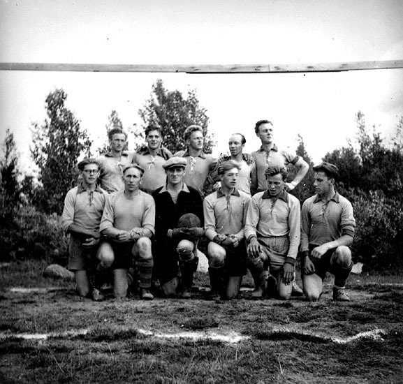 Latikbergs fotbollslag, 1949.