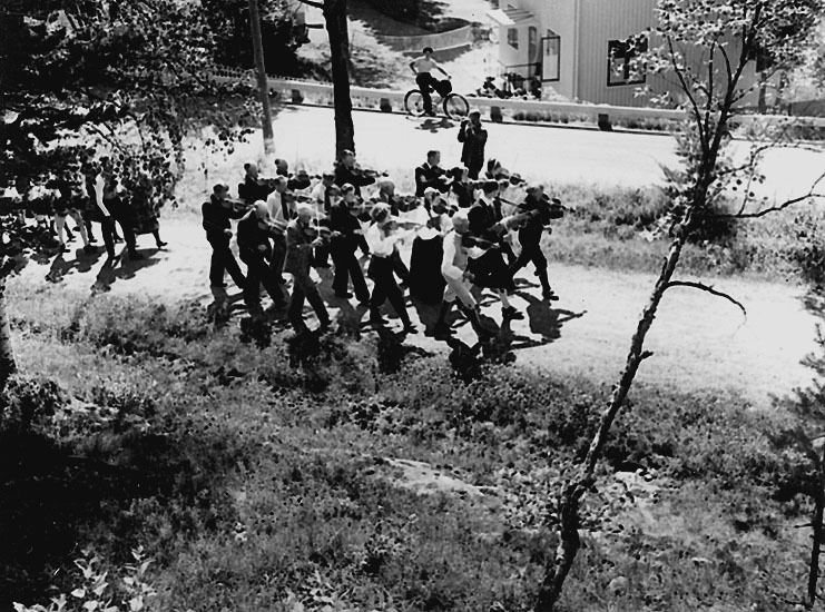 Hembygdsbröllop 1945, spelmannsgruppen.