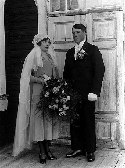 Brudparet Johan Andersson, född 5/11 1892, död ...