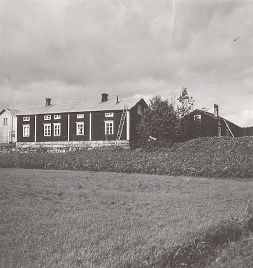 Mangårdsbyggnad hos fru M. Nilsson.