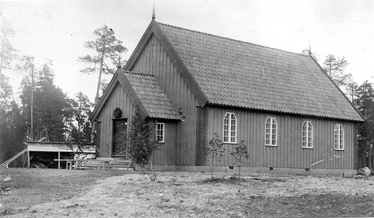 Kyrkan i Åskilje invigd 1928 som den såg ut inn...