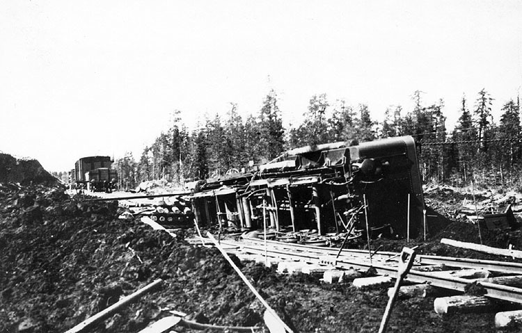 Järnvägsbygget Hällnäs - Storuman under åren 19...