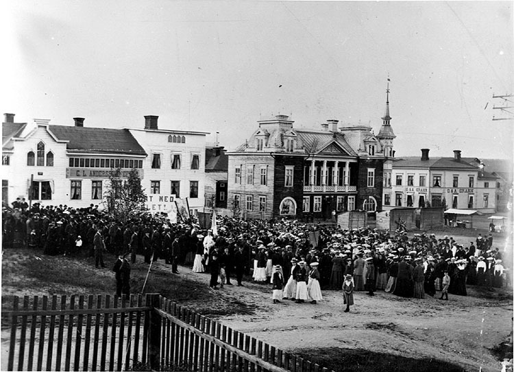 Nykterhetsdemonstration på torget 1907.