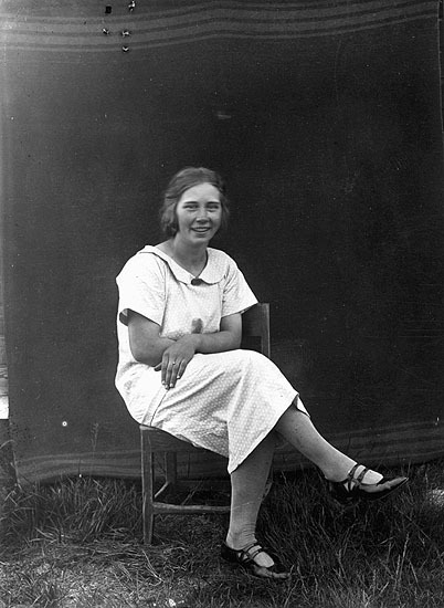 Elna Gustavsson, Aha 1925.