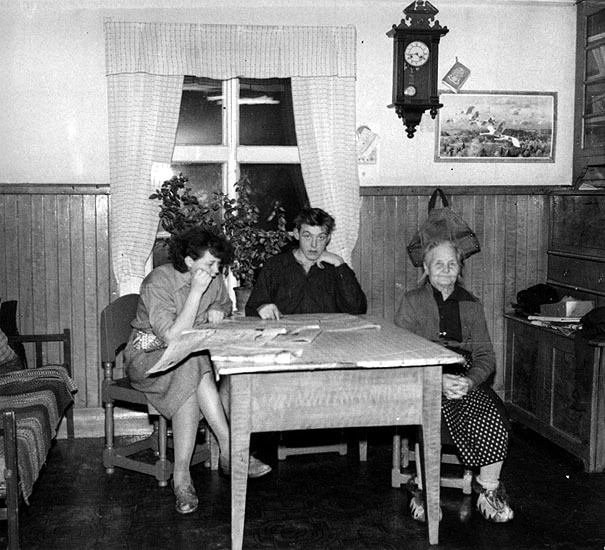 Jonas Perssons kök, cirka 1955. Från vänster: S...