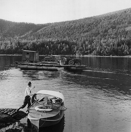 Färjan över Kultsjön vid Stornäs, 1949.