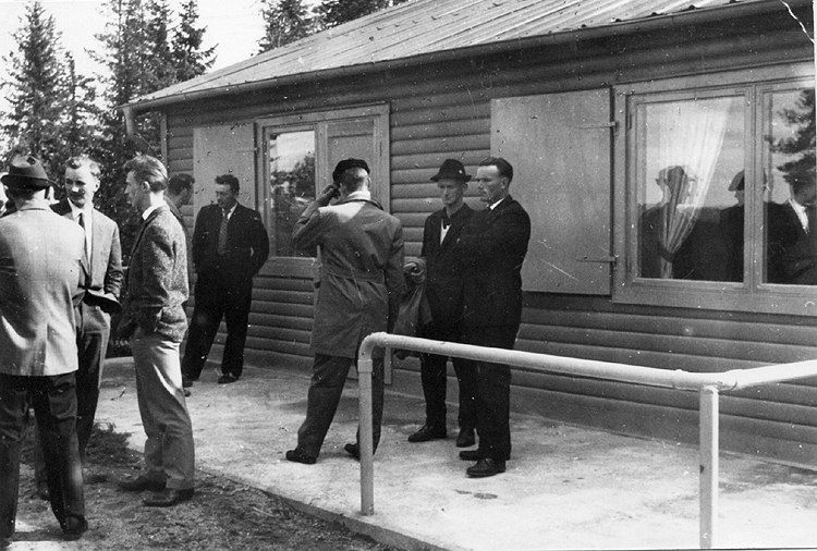 Skidstugans invigning på Tjusarklippan år 1959.
