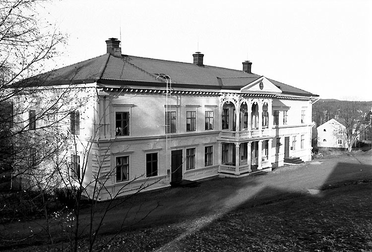 Åströmska gården i Vindeln. Huvudbyggnad från s...