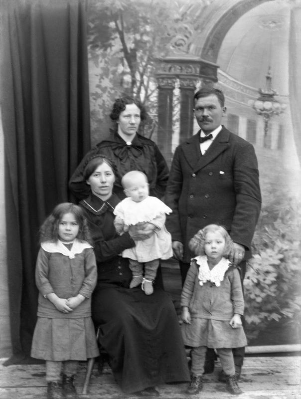 Från vänster: Linnea, Anna, Ester Boström, Haga...