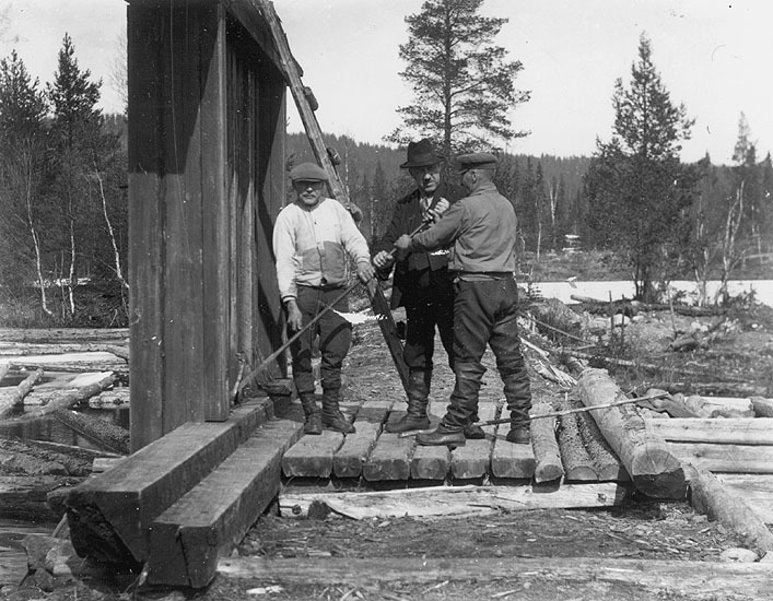 Flottningsarbete i Stockbäcken, 1925. Flottning...