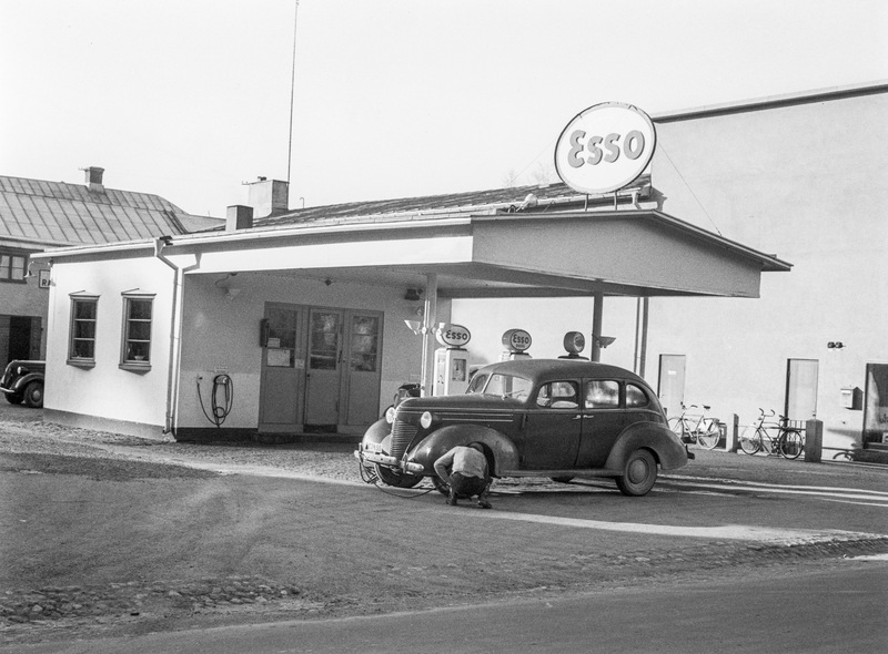 Esso-mack i Umeå.