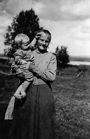 Svanabyn omkring 1925, Anna Märta Ersdotter, fö...