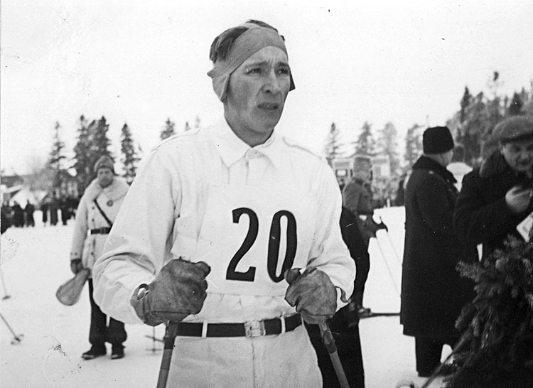 Sport. Skid SM 1941. S Stenvall. Sorsele IF.