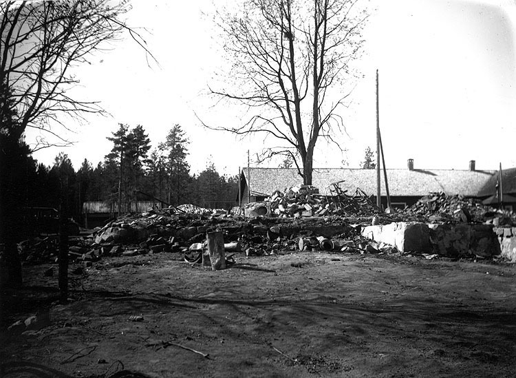 Resterna av Helmer Lövgrens gård i Bygdeträsk.
