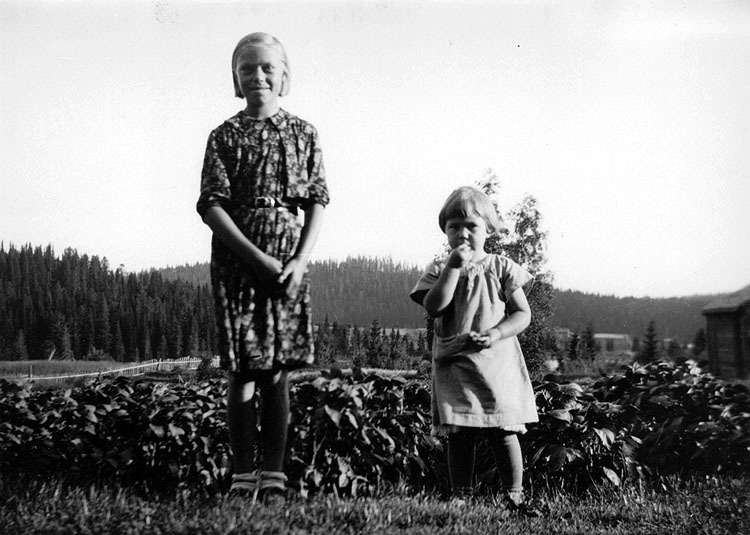 Jonas Perssons gård, cirka 1940.