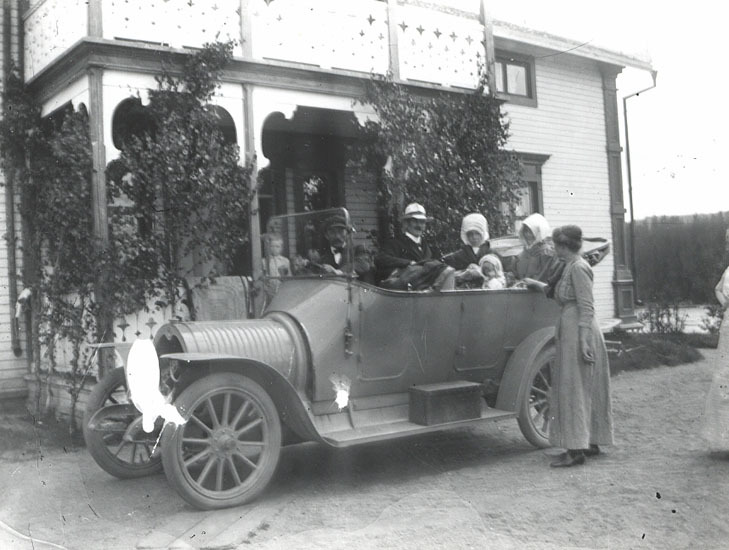 1920 års Ford, en av de tre första i Granö. I e...