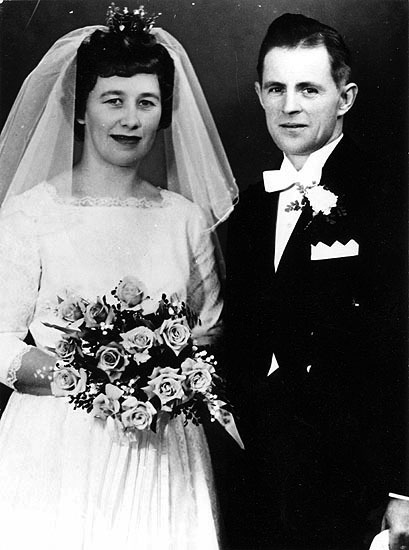 Svea Kristina, gift med Ernfrid Bäckström, Holm...
