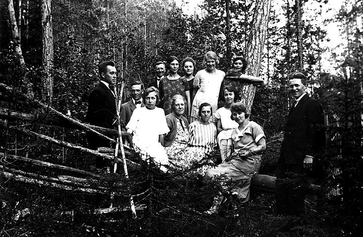 Skidfabrikör Ludvig Englunds familj med släktin...