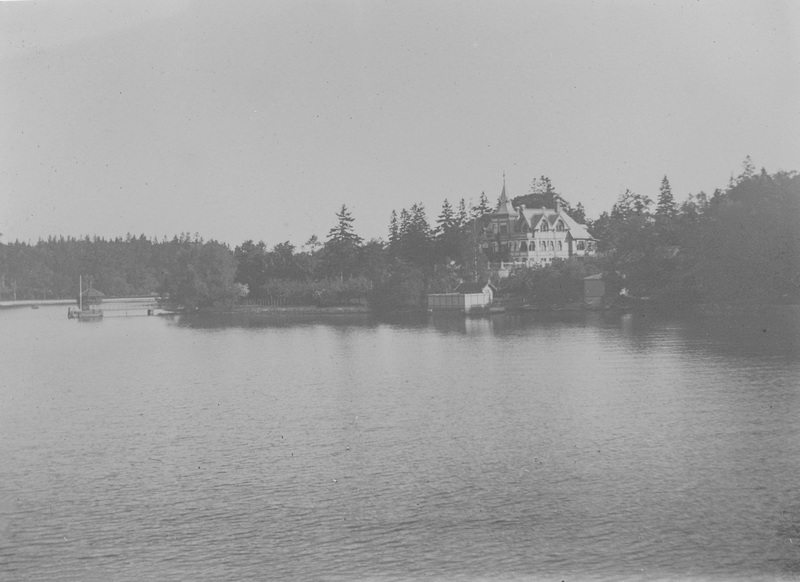 Villa på Djurgården. 28 juni 1899.