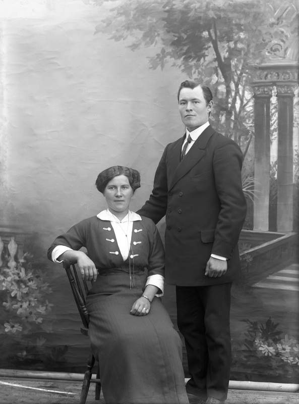 Harald Nillson, Krutträsk med fru Betty, född L...