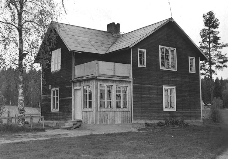 J. E. Jakobssons fastighet i Karlsbäck.