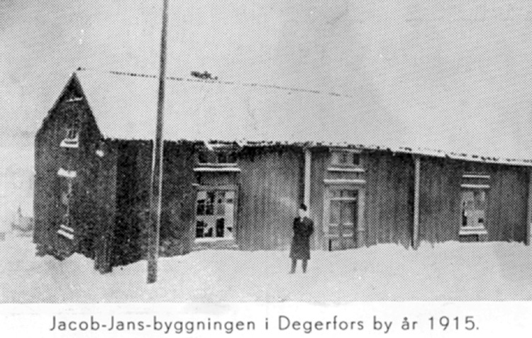 Jacob-Jans-byggningen i Degerfors by år 1915. H...