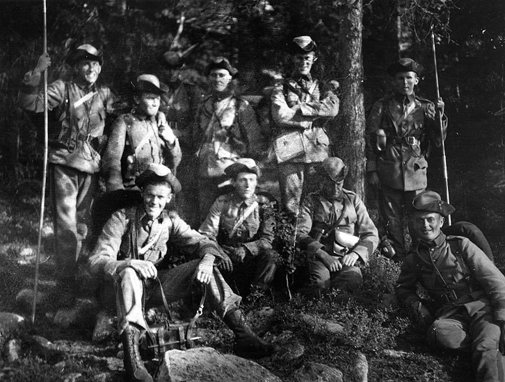 Grupp av soldater i Västerede, Jämtland under m...