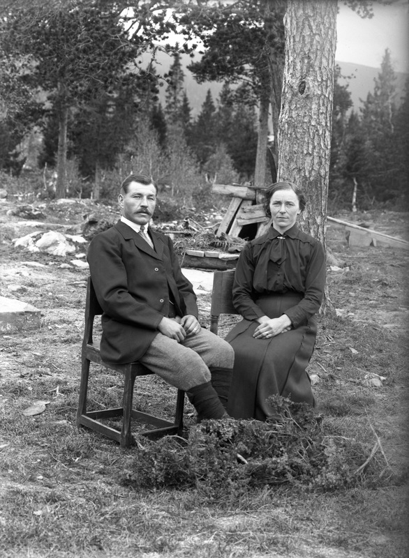 Ludvig och Augusta Grundström, N. Ammarnäs. Han...