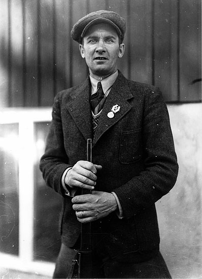 Axel Åström fotograferad i juni 1943