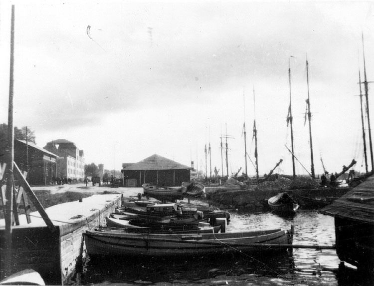 Hamnen cirka 1920.