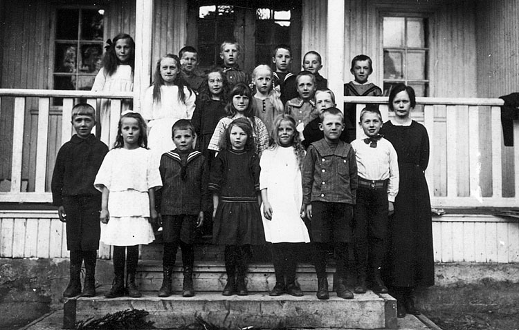 Klasskort från Djäkneboda skola, 1920.