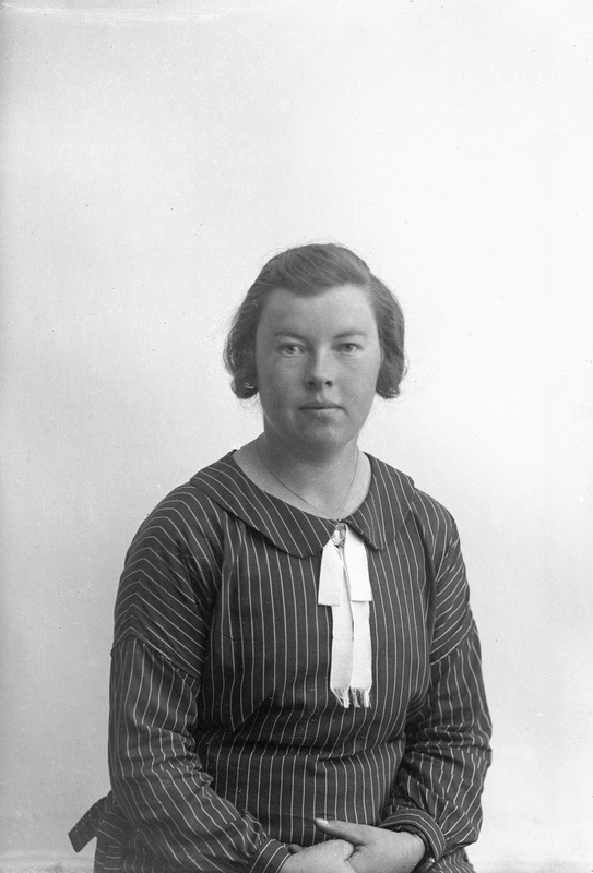Virginia Jakobsson, Holmbacka