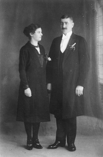 Bonden Johan Åström, Åbyn, och hans hustru foto...