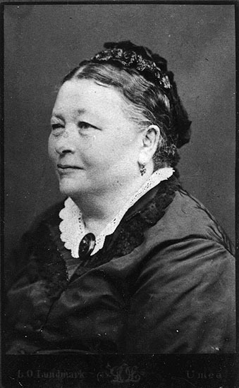 Kyrkoherdefru Hilda Westerlund, född 18/10-1832...