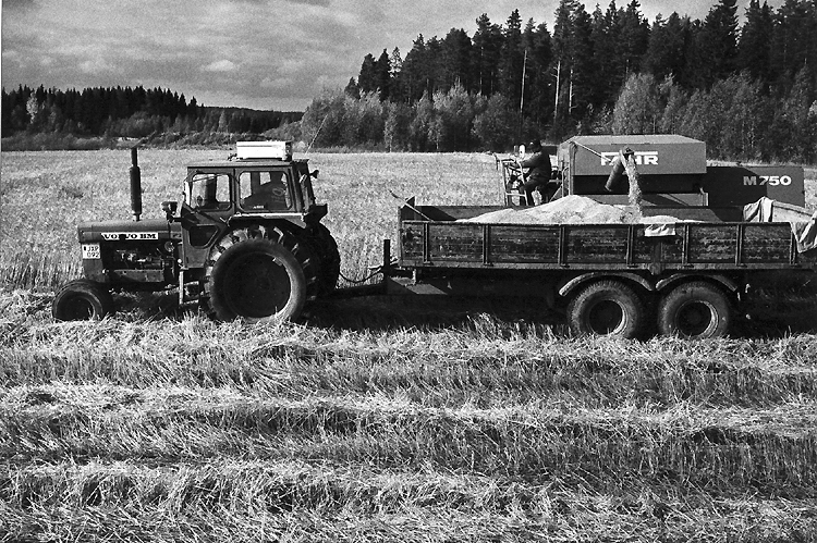 Gösta och Henrik Holmbergs jordbruksföretag, Ro...