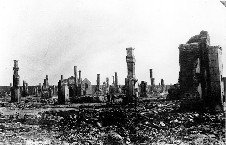 Ruiner efter branden 1888.
