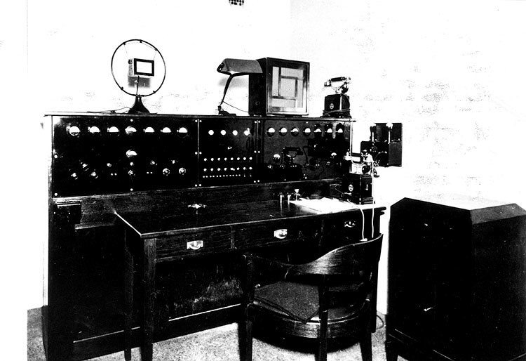 Umeå Rundradio 1935-1935. Radiostationens lokal...