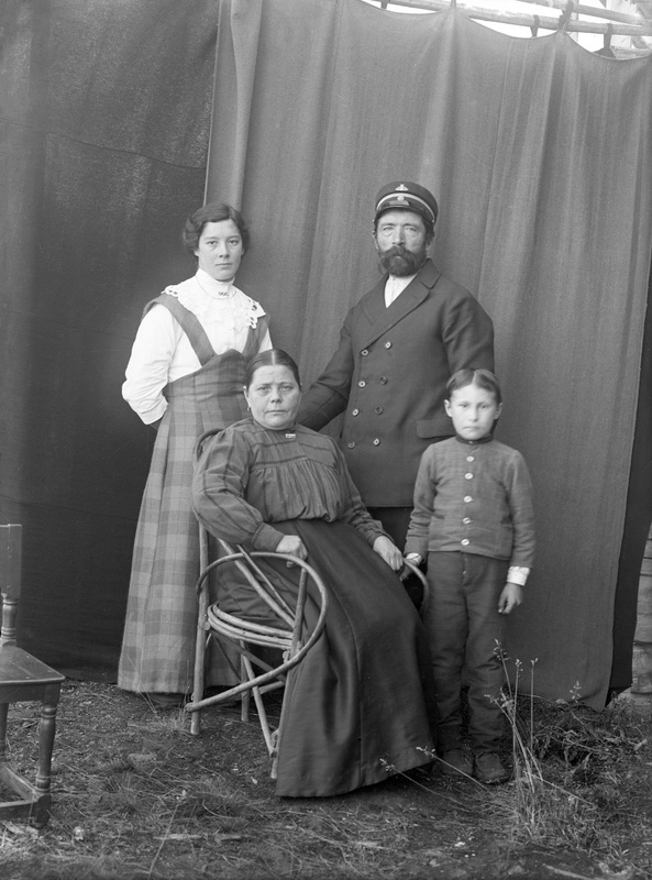 Från vänster: Hedda Grundström, Ammarnäs, Selma...