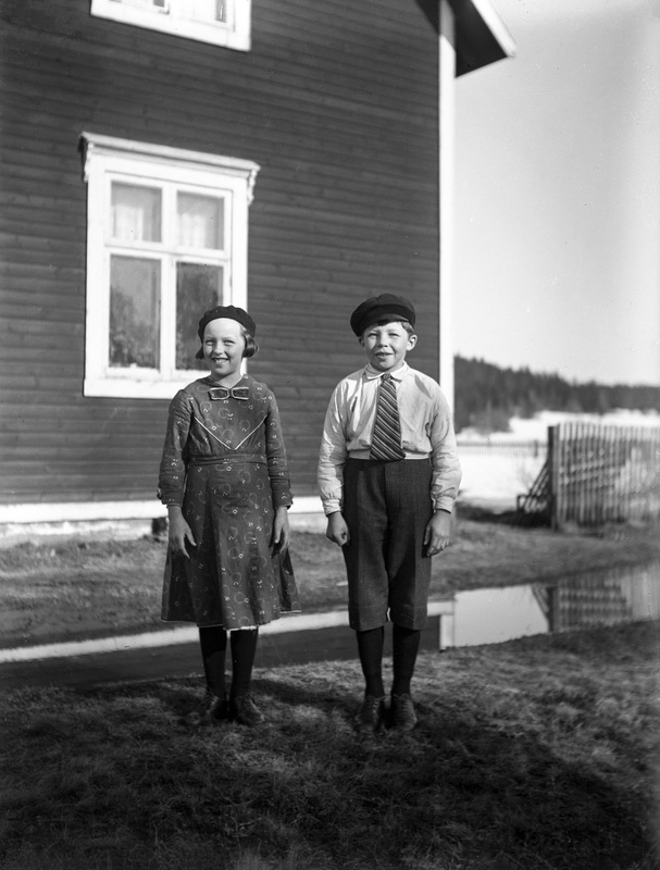 Hällfors (Häggströms). Gudrun och Ingvar Lindst...