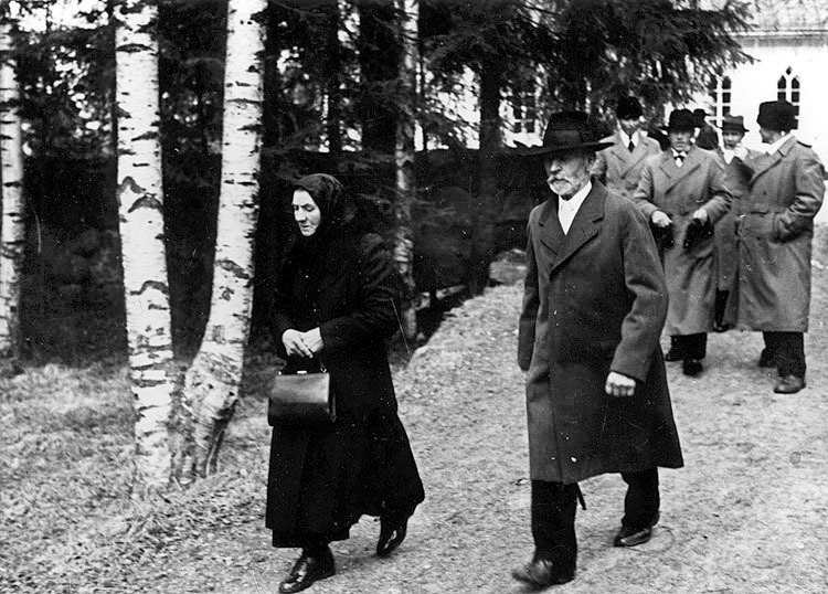 Skräddar Boman med fru Sofia år 1949.