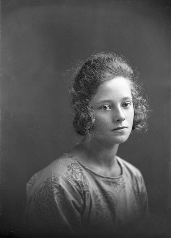 Porträtt av en ung kvinna