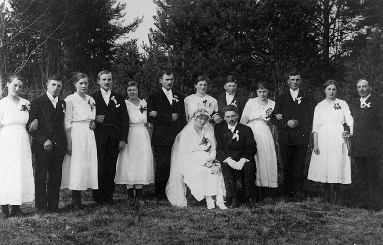 Oscar och Hedda Erikssons brudkort år 1922.