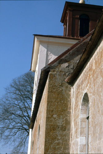 Norra Strö kyrka, detalj av plåt och mur före t...