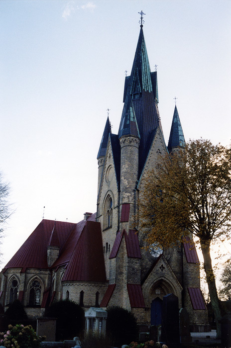 Håslövs kyrka. Renovering av tak 2001.