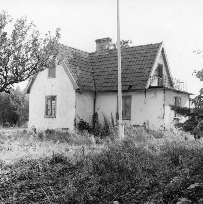 Boningshus fr. N. V. Lisbets väg 4.